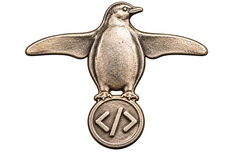 Пінгвін Linux із символом коду замість історичної емблеми